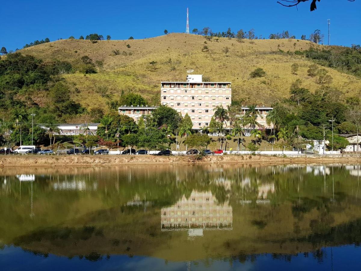 Hotel Cavalinho Branco Flat-105 Águas de Lindóia Zewnętrze zdjęcie